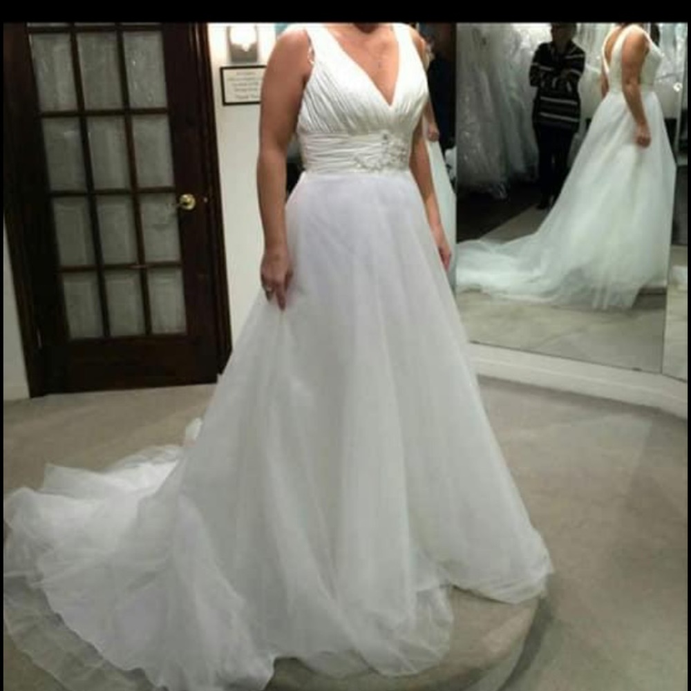 Wedding dress